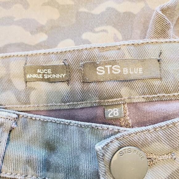 STS Blue Women’s Alice Ankle Skinny Jeans Gray Destructed Camouflage Size 28 - Picture 8 of 9